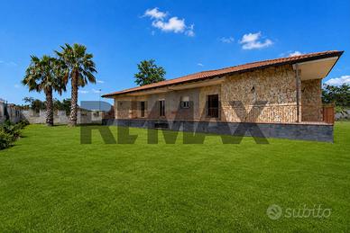 Villa singola - Mascalucia