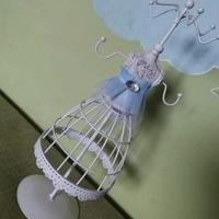 PORTA GIOIE A MANICHINO