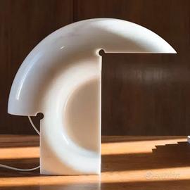 Lampada Flos Biagio da  tavolo