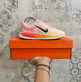 Nike Vomero 18 GS - Taglia 38