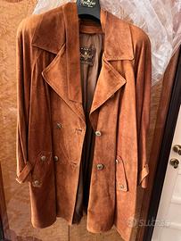 trench in pelle