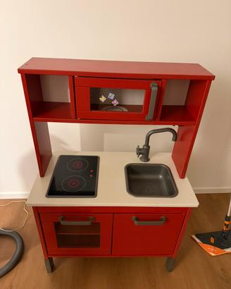 cucina giocatolo in legno
