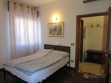 Monolocale max 1 persona 1-6 mesi