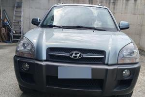 Hyundai tucson CRDI 2.0 4WD