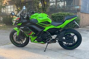 Kawasaki ninja 650 (A2)
