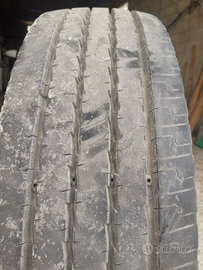 Gomme 295/80 R 22.5