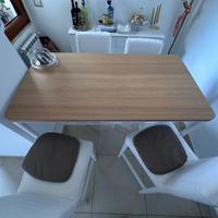 Tavolo snack più due sgabelli