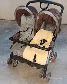 Passeggino gemellare