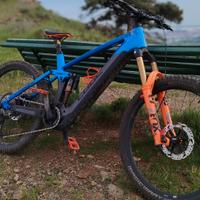 Cube Stereo Hybrid 160 HPC Action Team 