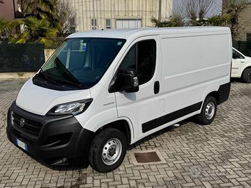 FIAT Ducato 35 2.3MJT 140CV “PassoCorto AUTOMATI