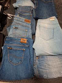 60 paia pantaloni e jeans 
