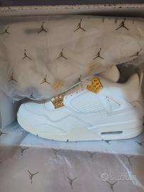 Air Jordan 4 Gold and White 