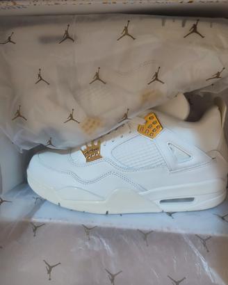 Air Jordan 4 Gold and White 