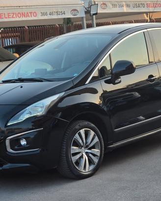 Peugeot 3008 1.6 HDi 115CV Allure