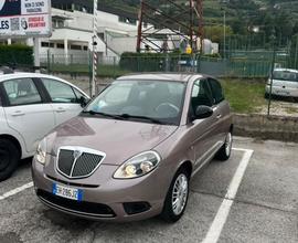 Lancia ypsilon neopatentati