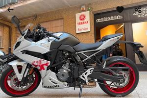 Suzuki GSX 8 R