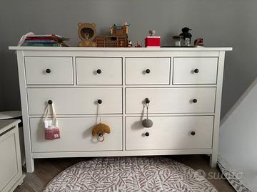 Cassettiera Ikea Hemnes