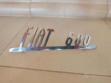 Scritta posteriore in metallo FIAT 600