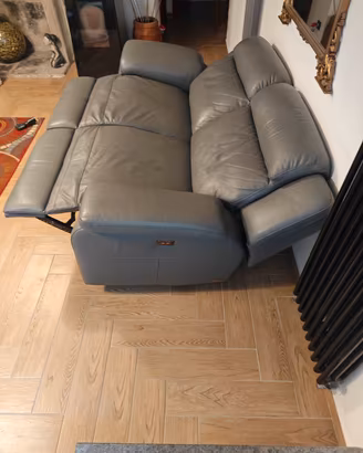  divano in pelle 3 posti  Poltrone sofà 