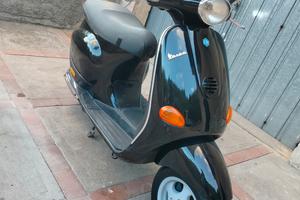 Piaggio vespa et2 