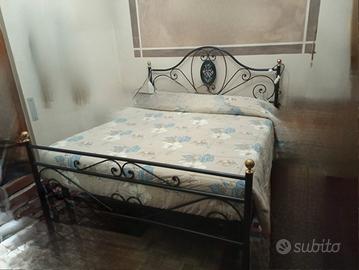 letto matrimoniale in ferro battuto 