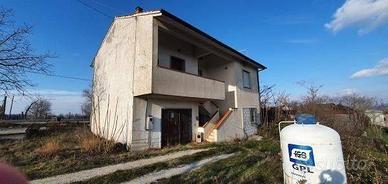 Immobile in asta di 76 m² a Frigento