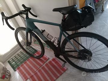 Gravel e-bike Cube Nuroad c62