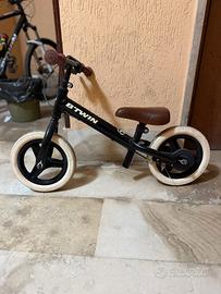 B TWIN bici senza pedali