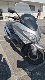 T Max