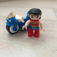 Wonder woman lego duplo