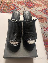 Sabot nero in pelle STRATEGIA