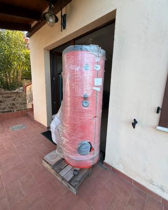 Bollitore per acqua calda verticale Unical BVM 300