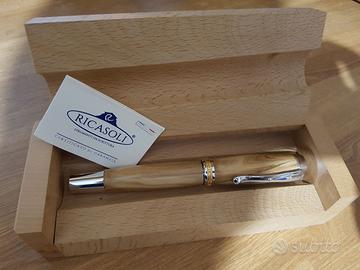 Penna Ricasoli in legno artigianale con custodia