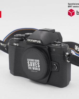 Olympus OM-D E-M10 II