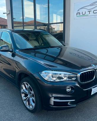 BMW X5 Xdrive30d Luxury 258cv auto