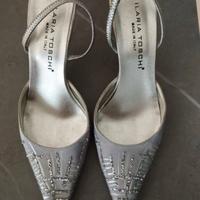 Décolleté slingback in raso argento Ilaria Toschi