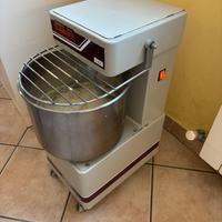 Impastatrice planetaria professionale