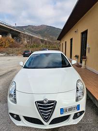 Alfa Romeo Giulietta 1.6 JTDm-2 105 CV Distinctive