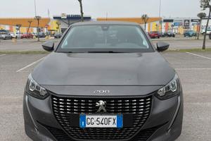 Peugeot 208 PureTech 100 CV EAT8 (Automatica)