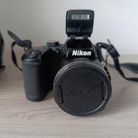 Macchina fotografica Nikon come nuova