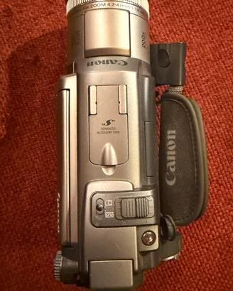 Canon mvx3i digital camcoder