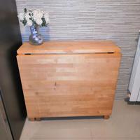 Tavolo IKEA  Salva Spazio