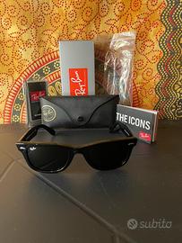 Ray-Ban Wayfarer / Neri + Lente Grigia