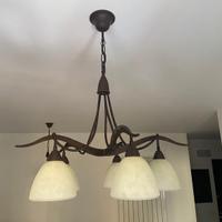 Set di lampadari e lampada