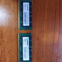 2x 2GB DDR2 SODIMM 667MHz PC2-5300S