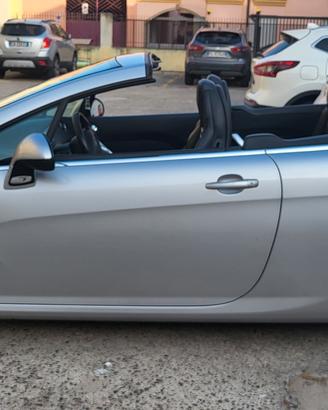 Peugeot 308 CC Féline 2.0 HDi 140CV – Cabrio Coupè