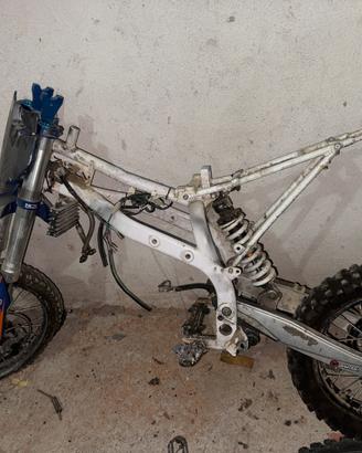 Scheletro motocross pit bike