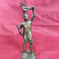 Scultura Antica in bronzo Cacciatore
