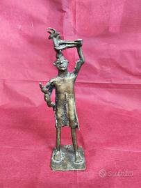 Scultura Antica in bronzo Cacciatore