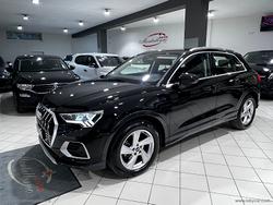 AUDI Q3 35 TDI Business